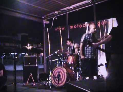 ROCKY HORROR FUCKIN' SHIT - FUORI GLI U.S.A. DALL'IRAQ (live 2009)