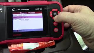 Troubleshooting An ABS Senser Traction Light On Condition 1998 Ford Expedition & Others OBD2 Scanner