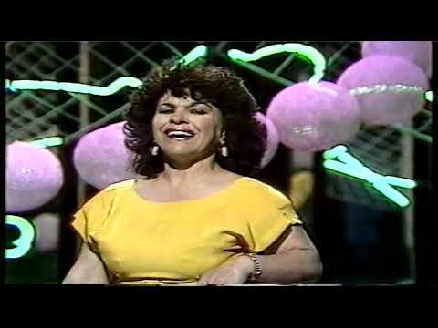 Nikolina Stojanovska Ljubi me