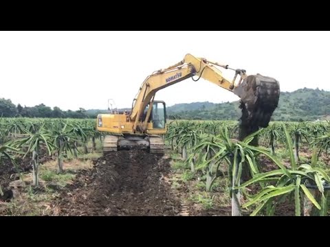 Excavadora Komatsu PC200LC-8 - Isidro Ayora