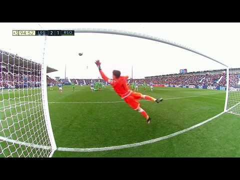 Die letzte Aktion des Spiels und dann so ein Freistoß.. pure Fußball-Magie! | DAZN