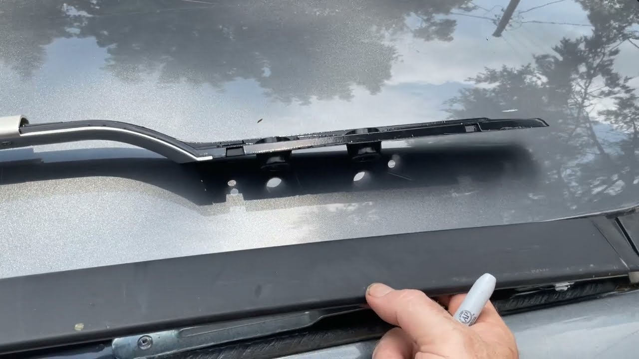 Watch video DIY Roof Rails Install for Nissan Rogue or X-Trail Now DIY Roof Rails Install for Nissan Rogue or X-Trail