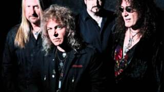 Y&amp;T - Let Me Go (lyrics)