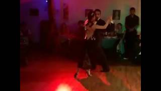 Jésica Gómez y Franco Andrada bailan "Volvamos a empezar" en Dos Orillas