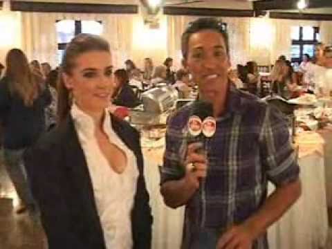 APLAUZZO - 05 05 11 - CIRCUITO FASHION 3.wmv