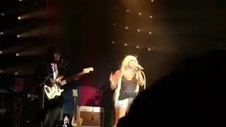 Kesha - Bastards (Live) - Rainbow Tour