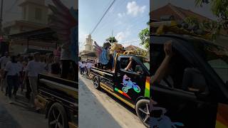 Download lagu Singa depok Naik Mobil di arak arakan desa kedungsana cirebon 2024 mp3