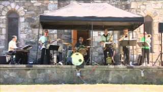 Wild Turkey, Rico Barr & The Jump 'N' Jive Review at Winnekenni Castle, 7/31/2011.