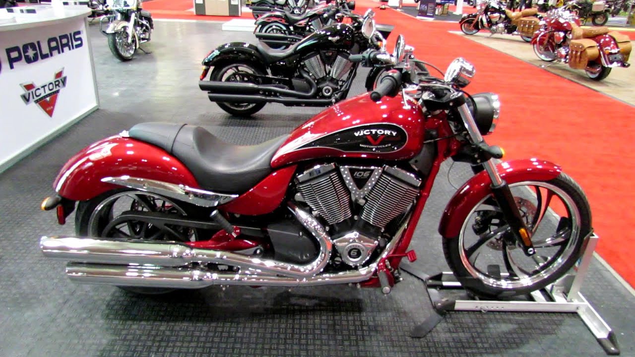 2014 Victory Jackpot Walkaround - 2014 Toronto Motorcyle Show