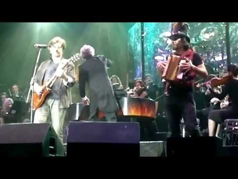 ROCK MEETS CLASSIC 2013 - Eric Bazilian - 500 Miles