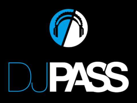 Showtek x Afrojack x Sebastian Ingrosso x Vicetone - Booyah Bomb Reload Comes (Mash-Up_Pass Mix)