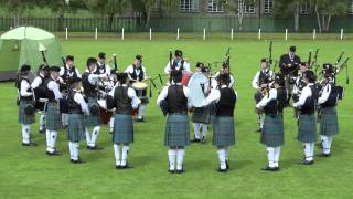 preview picture of video 'Innerleithen 2011 Grade 3, Boghall & Bathgate Juvenile Pipe Band'