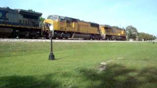 preview picture of video 'Eastbound passing through downtown Flatonia, TX'