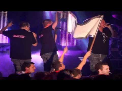 Shakin dj's - riet aondee knien.