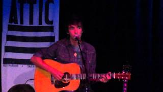 Mo Pitney &quot;Clean up on Isle 5&quot;