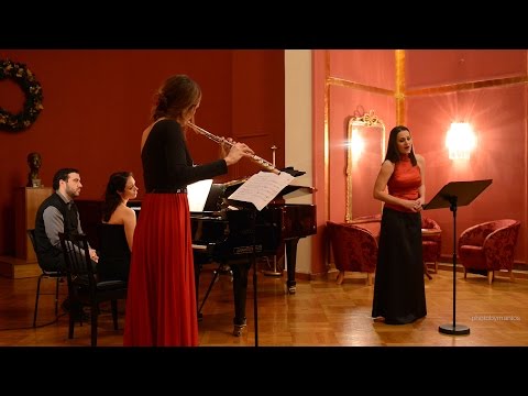 Manuel Valls: La Rosa Enflorece, Ven Querida, Myrsini Margariti, Natalia Gerakis, Zoe Zen‬iodi