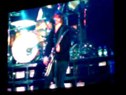 Everlong Foofighters Optimus Alive 11