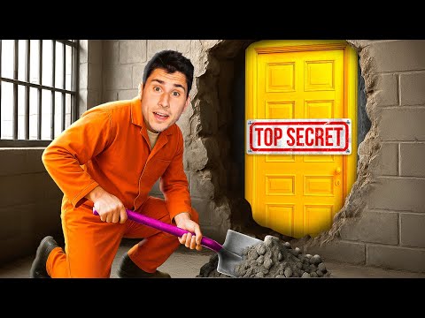 I Found a SECRET ROOM In Prison!