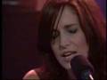 Chantal Kreviazuk- "Wonderful" (Live) 