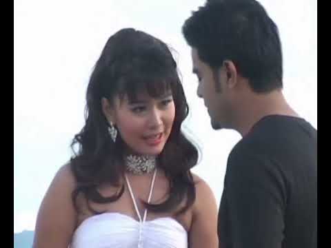 Ain Manja & Man Khan - Kasih Sejati (Official Music Video)