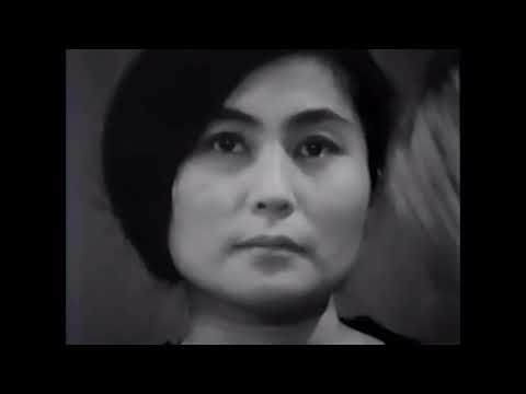 A Leading Woman in Fluxus Art: Yoko Ono