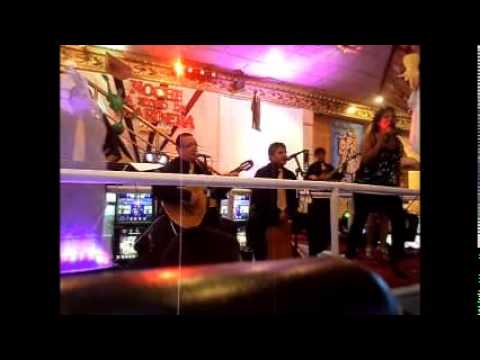 PEÑA SOMOS PERU Y SOFIA CON  Z - NEGRITA SOFIA (FESTEJO)