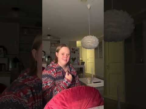 Vi på jobbträningen har haft Markoolios låt Rocka på 🤘