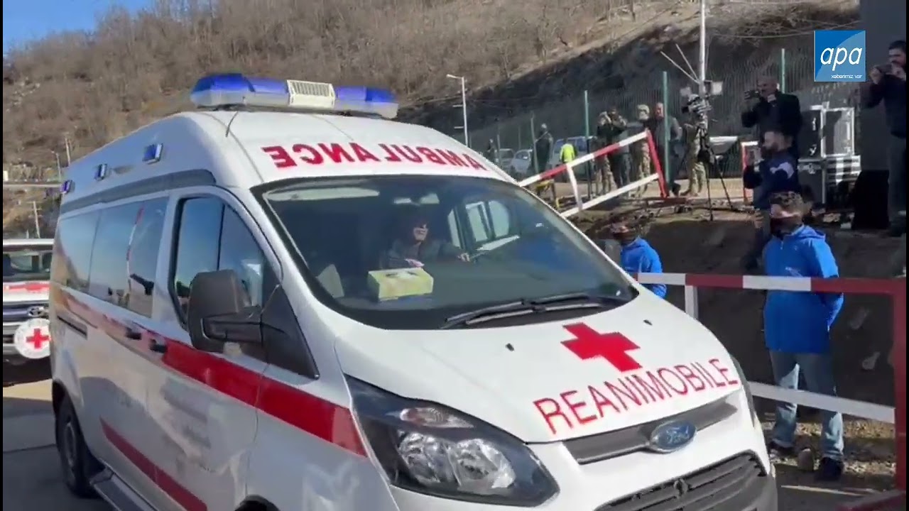 Təcili yardım maşını Xankəndidən Ermənistana maneəsiz getdi