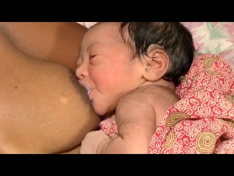 Attaching Your Baby at the Breast (Lao) - Breastfeeding Series