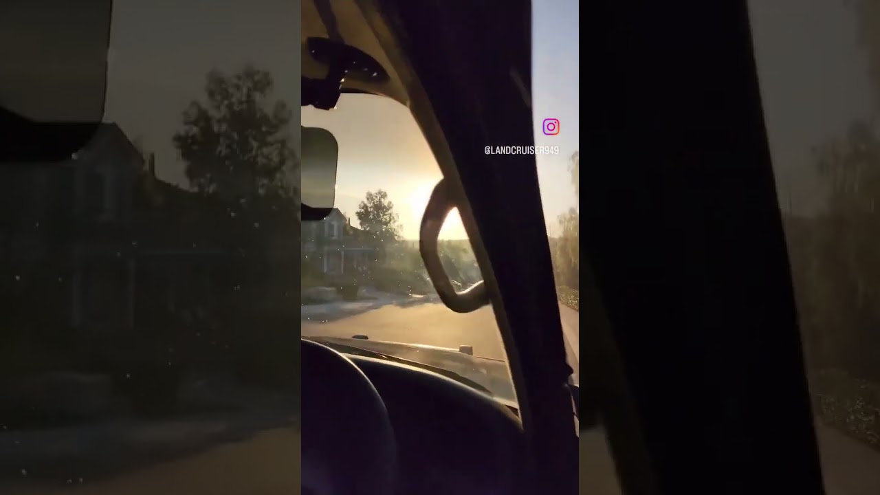 Watch video Land Cruiser with Aviation Sunvisor Now Land Cruiser with Aviation Sunvisor