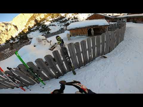 Dolomiti superski 2022: Armentarola dal rifugio Scotoni alle cascate ghiacciate fino ai cavalli...