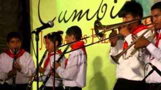 preview picture of video 'Festival de la Cumbia - Banda Juvenil del Banco'