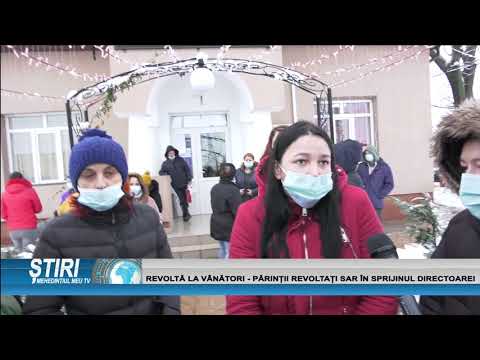 REVOLTĂ LA VÂNĂTORI - PĂRINȚII REVOLTAȚI SAR ÎN SPRIJINUL DIRECTOAREI