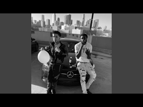 Thuggin' (feat. Savii Cross)