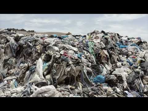 BBC News TV - The fast fashion graveyard in Chile's Atacama Desert