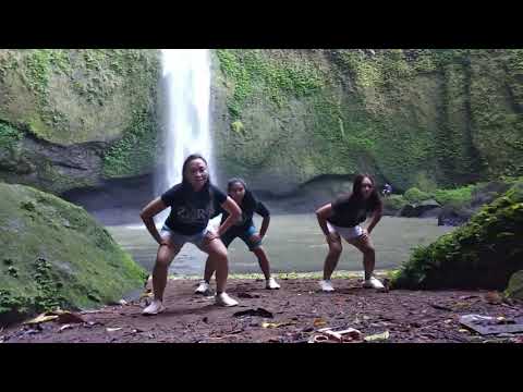 CHICHIQUITA (Jessica Jay feat. Marian Rivera)