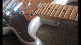 Video thumbnail for Fender American Standard Stratocaster ''Blizzard Pearl'' by Andrew Baker