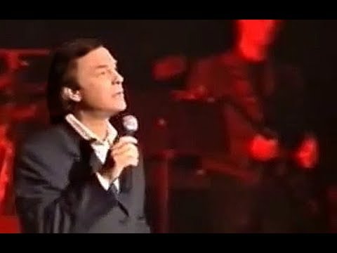 Salvatore ADAMO Le monde a mal (Sale comme la guerre)