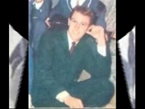 Ricardo Roca      Sellado  con un beso