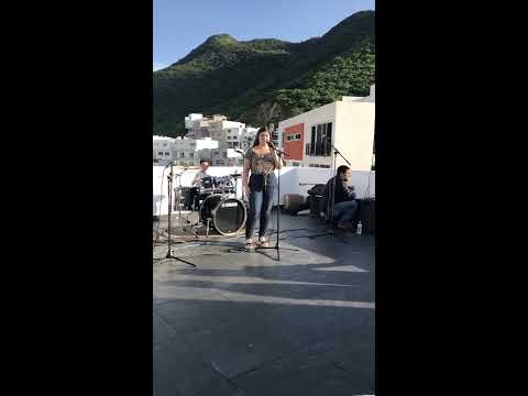 Jennifer Degollado Crucifijo de Piedra - Checando sonido