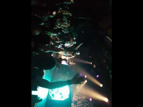 Bonez MC , Raf Camora & Maxwell - Nie ohne mein Team Live Wien