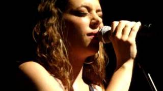 Luisa Maita - Maria e Moleque