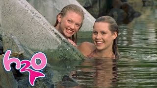 Download lagu Season 2 Episode 7: In Hot Water (full episode) | H2O - just add water mp3