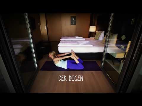 Yoga für Unterwegs: Die Kobra, die Heuschrecke, der Bogen