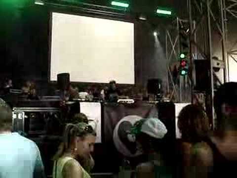 Roog @ FYM 2007 - Part 1/7