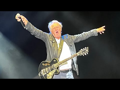 The Untouchable One by Tom Cochrane and Red Rider (Live in Toronto)