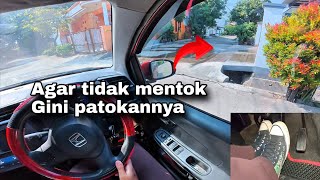 Download lagu The key is to prepare first - Tutorial for turning a manual car on a narrow road #cartutorial mp3