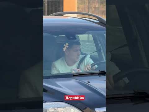 Uhvatili smo Enu i Peju u Šimanovcima ispred imanja “Elite”