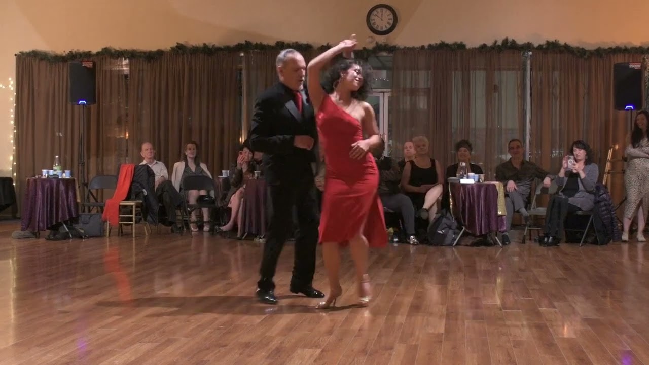 Pancho Pey & Raquel Makow at Milonga Gavito 4/4