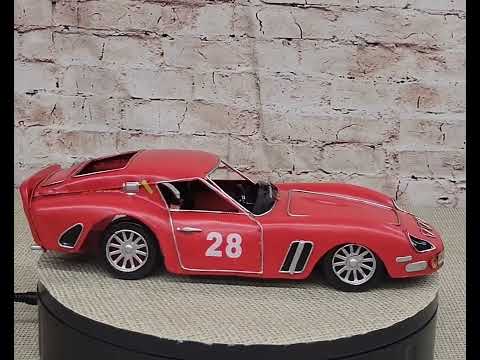 1/18 SCALE DIECAST METAL MODEL - FERRARI 250 GTO 1962 - RED